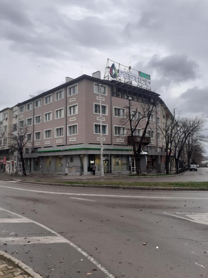 Hotel Роял Шумен Exterior foto