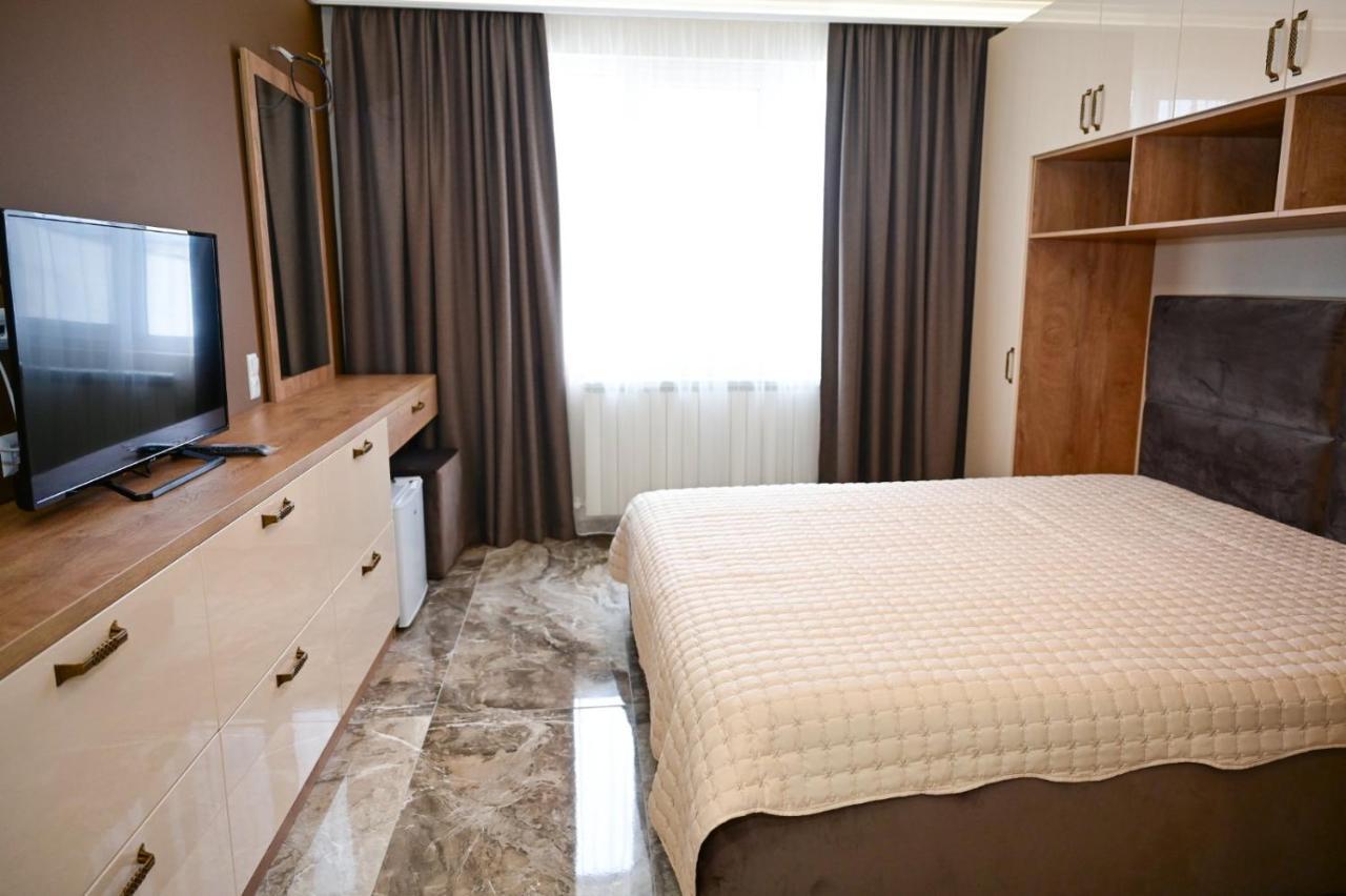 Hotel Роял Шумен Exterior foto